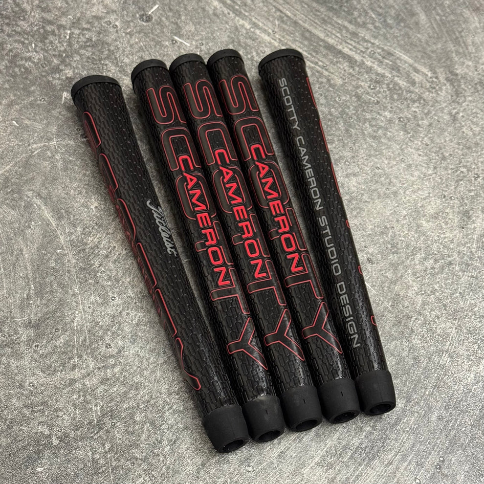 Matador Mid-Sized Grip (Black/Red)