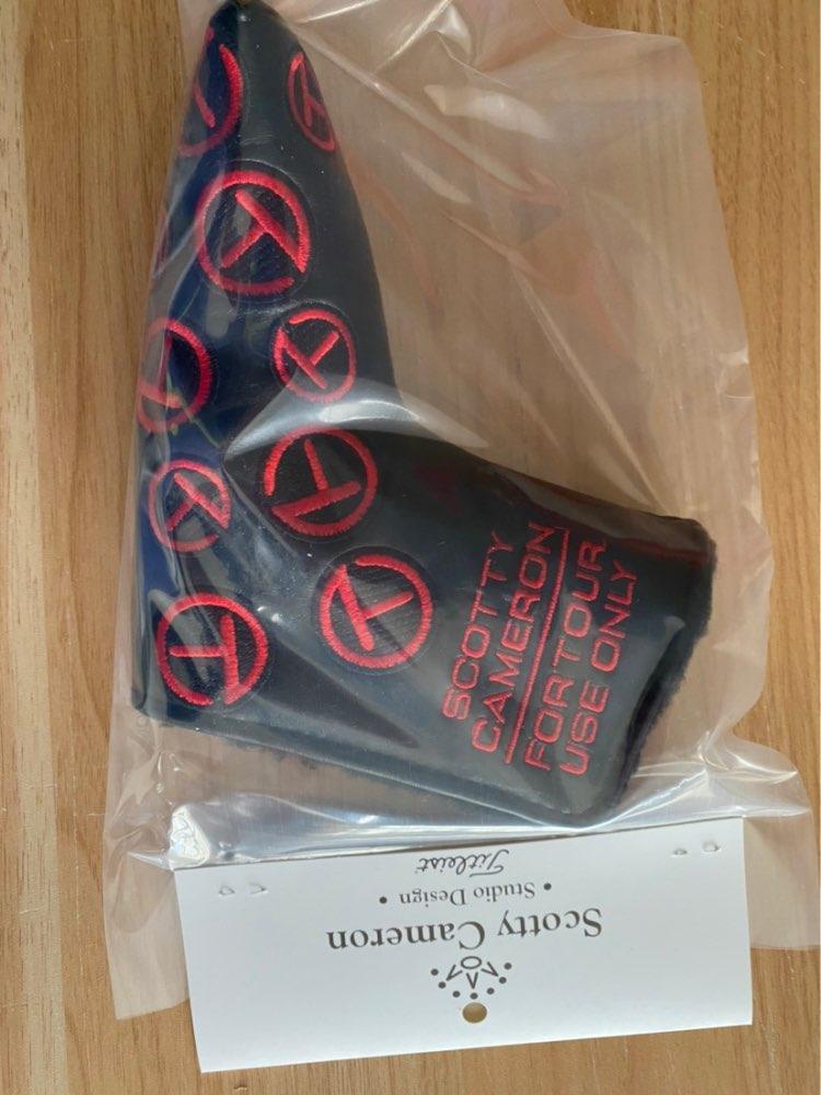 HeadCover Dancing Red Circle T For Tour Use Only Blade Putter